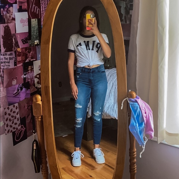 pink tee - Picture 1 of 1